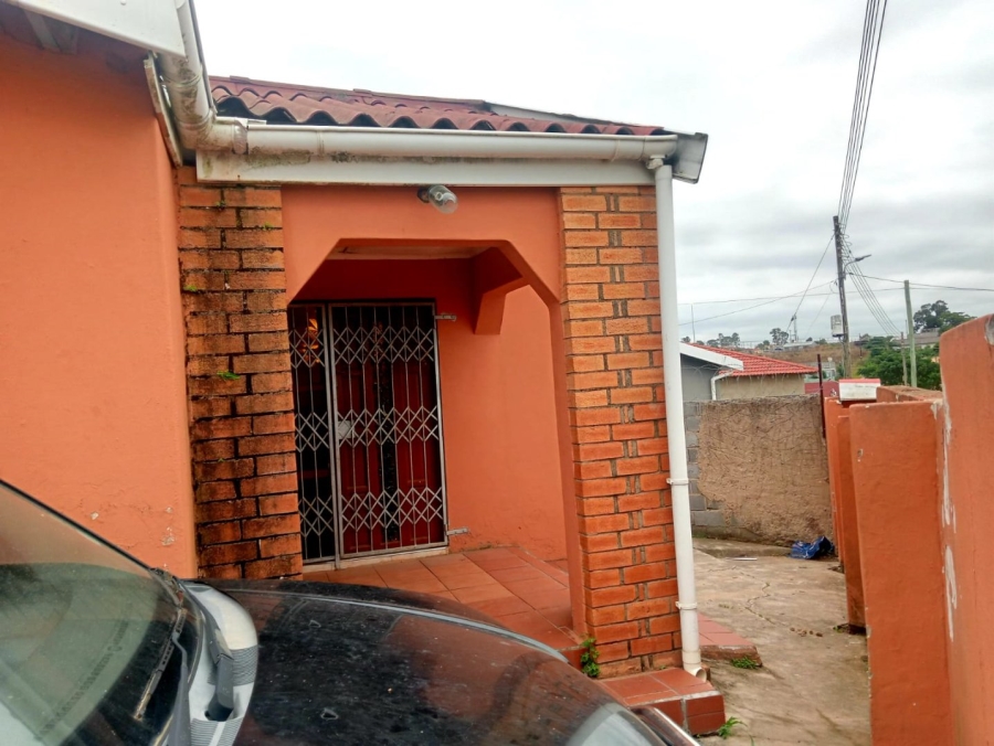 2 Bedroom Property for Sale in Mdantsane Nu 11 Eastern Cape